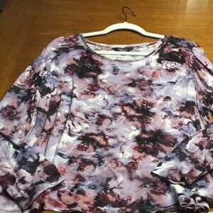 Stunning purple and lavender floral womens top. Gently worn.